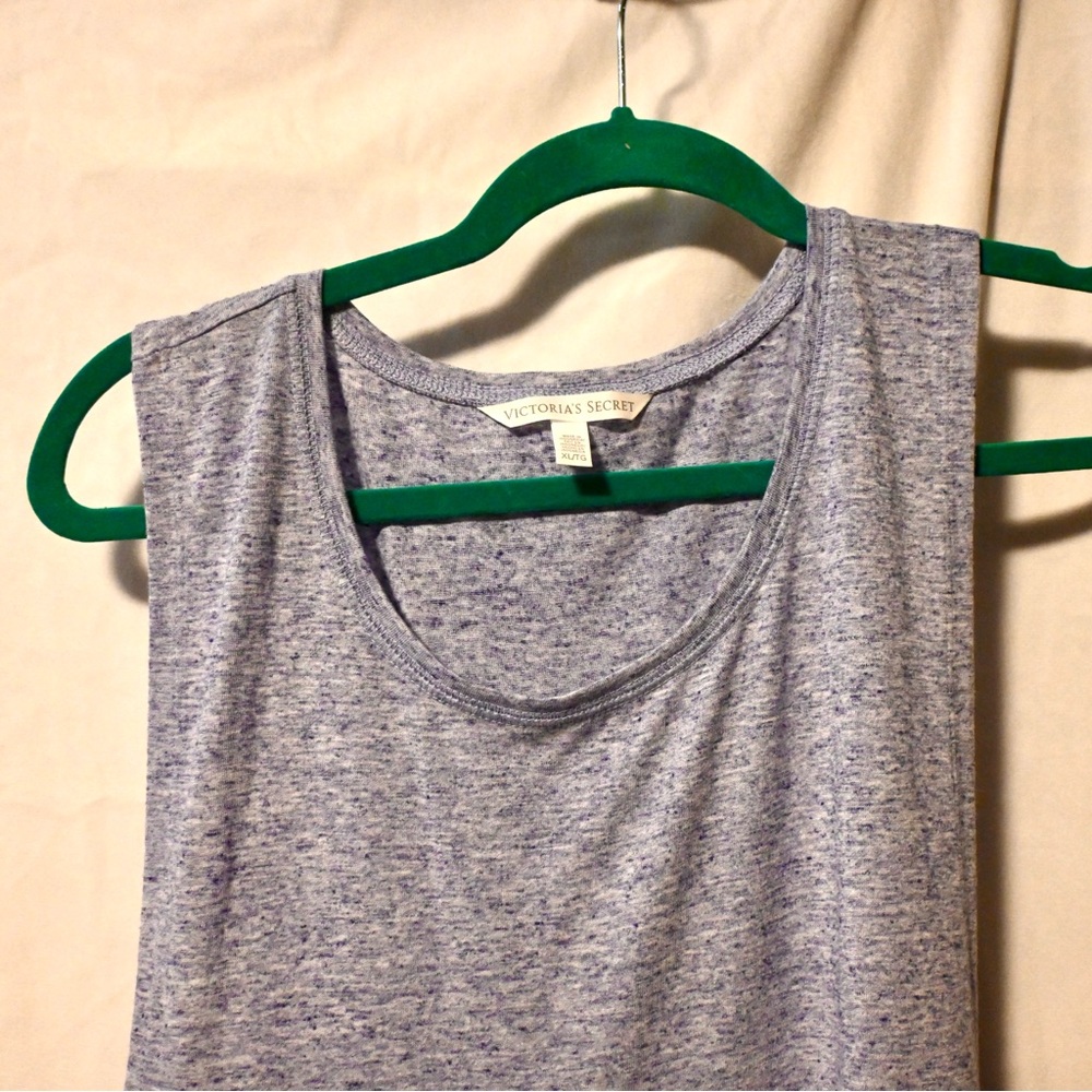 Victoria's Secret Gray Sleeveless Tank Top